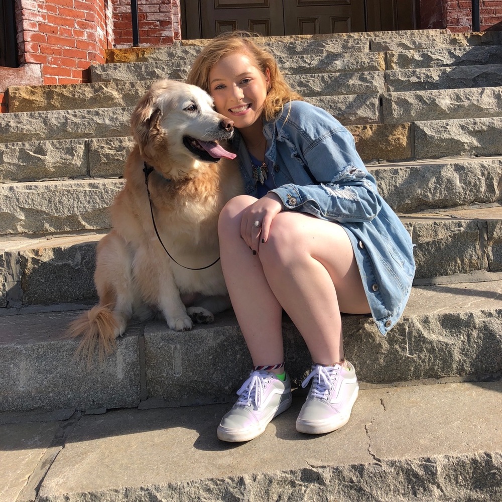 Meet your Posher, Kayla